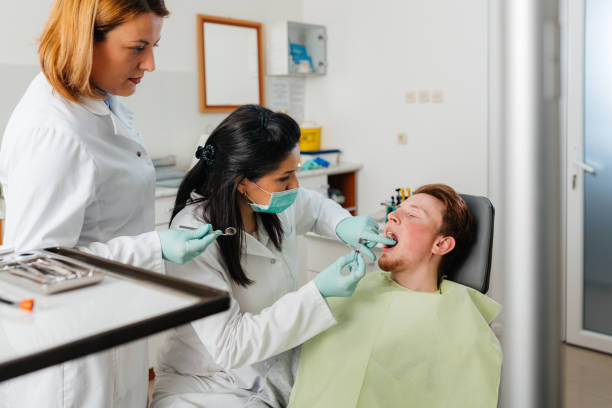 Best Emergency Denture Repair in Green Bay, WI